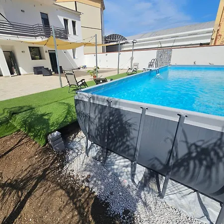 Isolarentalcar Apartamento *